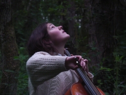 http://www.juliesteyer.com/files/gimgs/th-12_young iris © Julie Steyer.jpg